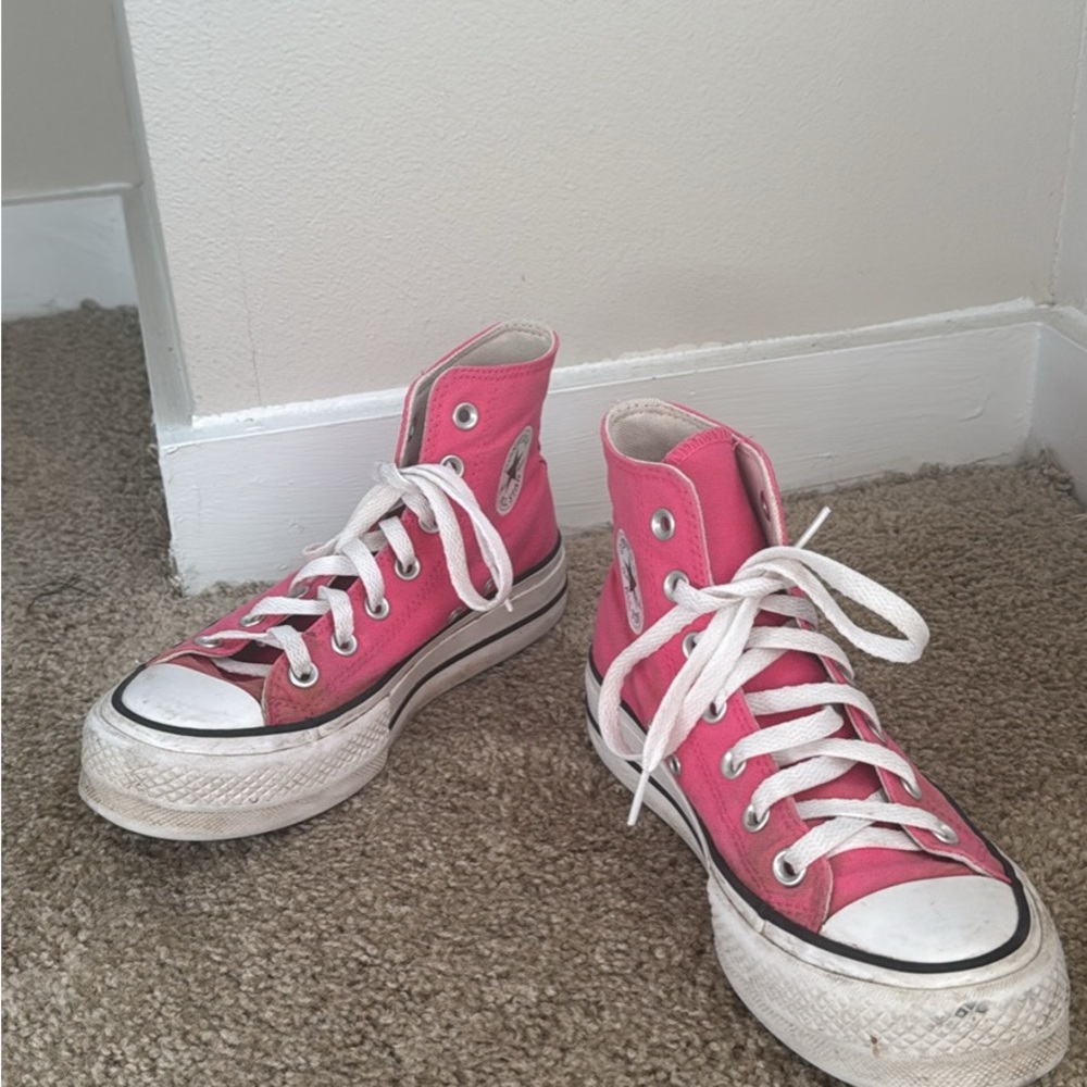 Converse platform hot pink high tops